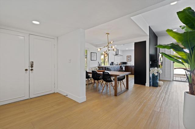 25 Juan Carlos Drive, Rancho Mirage CA: https://media.crmls.org/mediaz/db80de66-2e31-4968-90cf-447b5710cd48.jpg