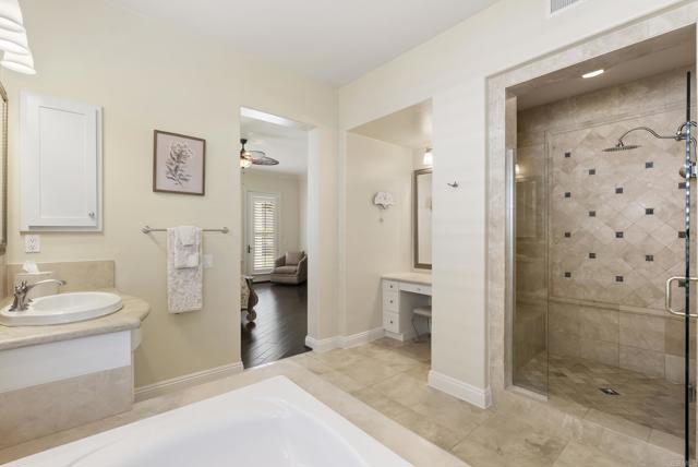 Detail Gallery Image 31 of 52 For 7062 Crystalline Dr, Carlsbad,  CA 92011 - 4 Beds | 2/1 Baths
