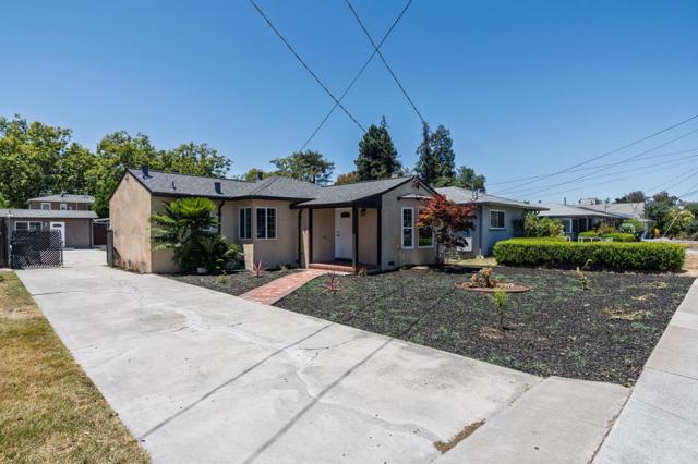 1107 N 4th, San Jose CA: https://media.crmls.org/mediaz/db825ae5-69bf-4eaf-bc8d-40933e4afff9.jpg