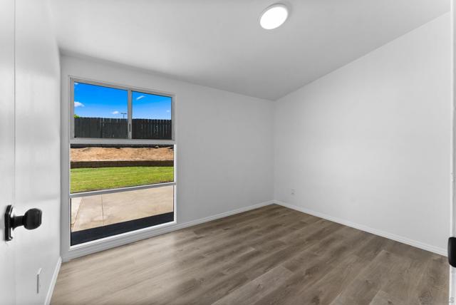 3631 Wagner Pl, San Diego CA: https://media.crmls.org/mediaz/db82efea-19b3-4912-8c38-0105d51b2414.jpg