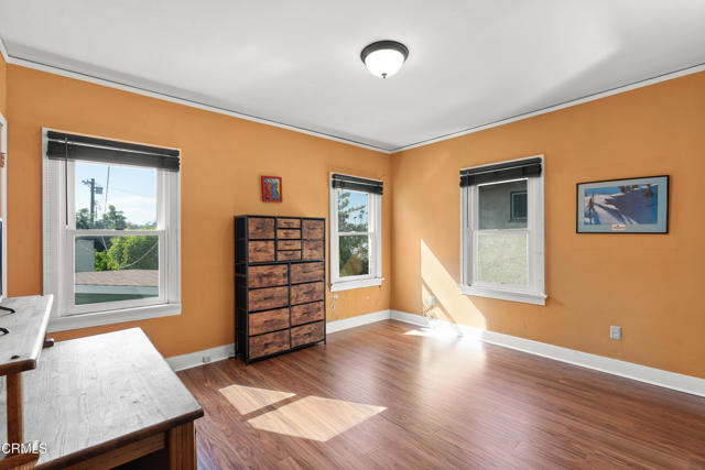 2740 Auburn Street, Los Angeles CA: https://media.crmls.org/mediaz/db837092-d09a-4715-b6eb-3016c8b0d82b.jpg