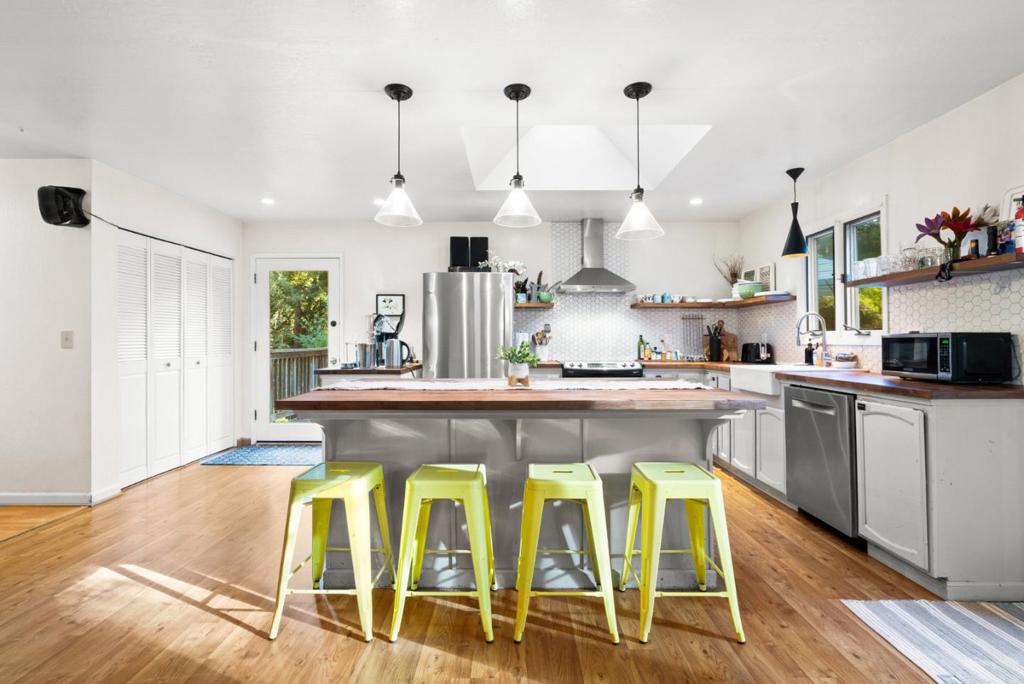 MLS #ML82029140 image #9