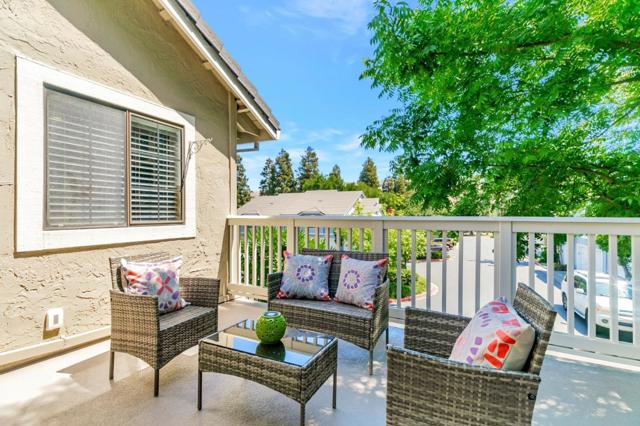 2712 Buena View Court, San Jose CA: https://media.crmls.org/mediaz/db843326-4cb8-48e2-9617-7ab056a2010e.jpg