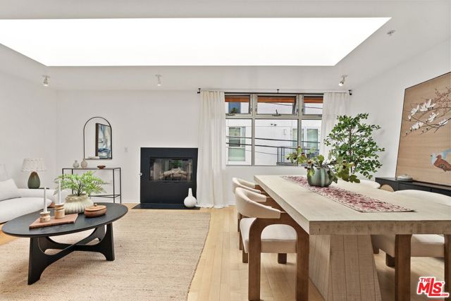 5806 Waring Avenue, Los Angeles CA: https://media.crmls.org/mediaz/db843d62-2194-406c-9dc2-02804e17a705.jpg