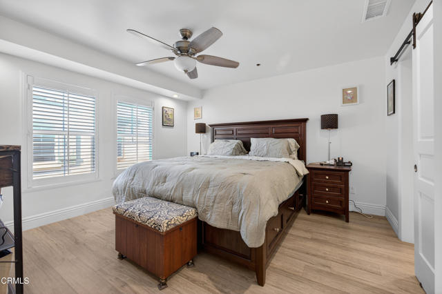 3746 Dunkirk Drive, Oxnard CA: https://media.crmls.org/mediaz/db848018-877a-4aff-b794-4b24918a215f.jpg