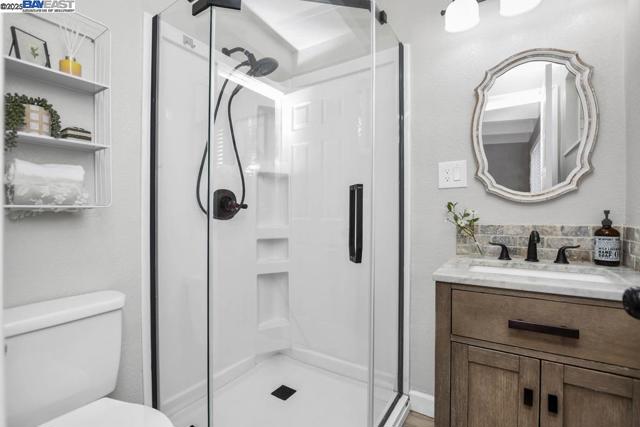 1941 Eden Plains Rd, Brentwood CA: https://media.crmls.org/mediaz/db84c674-eed8-4388-aeb0-0f5d14b0d46c.jpg