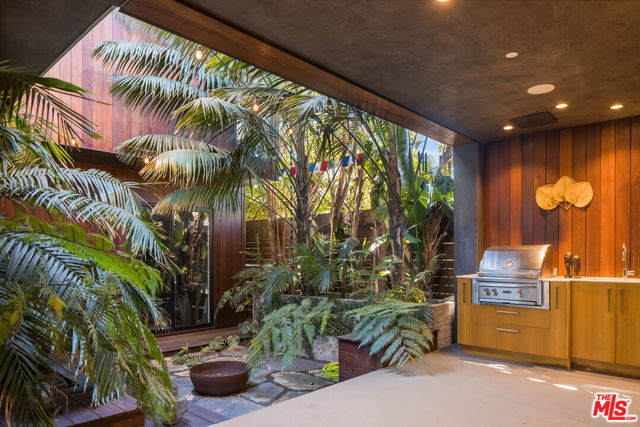 Image 7 of 20 For 660 Sunset Avenue