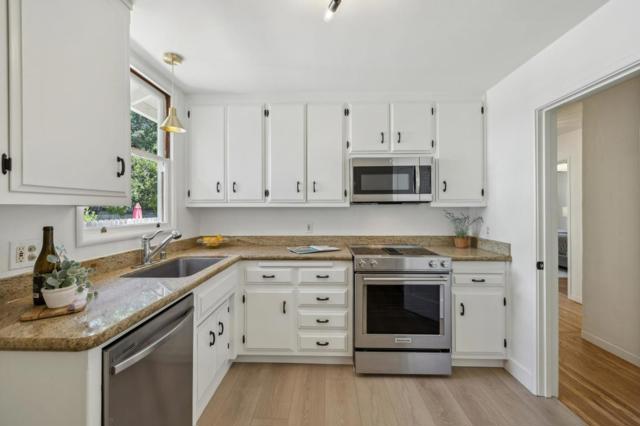 4061 Verdosa Drive, Palo Alto CA: https://media.crmls.org/mediaz/db85ac3a-66ea-4455-af23-7de4662f02e8.jpg