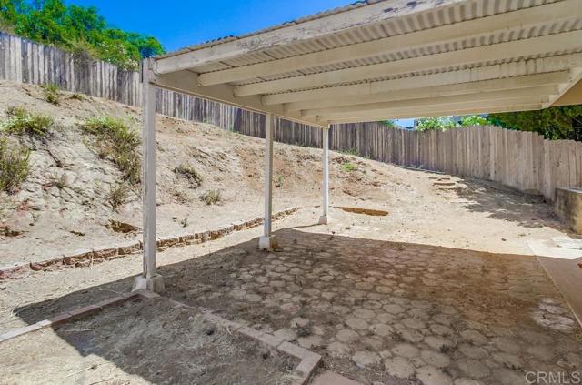Image 45 of 72 For 631 Rosalie Way