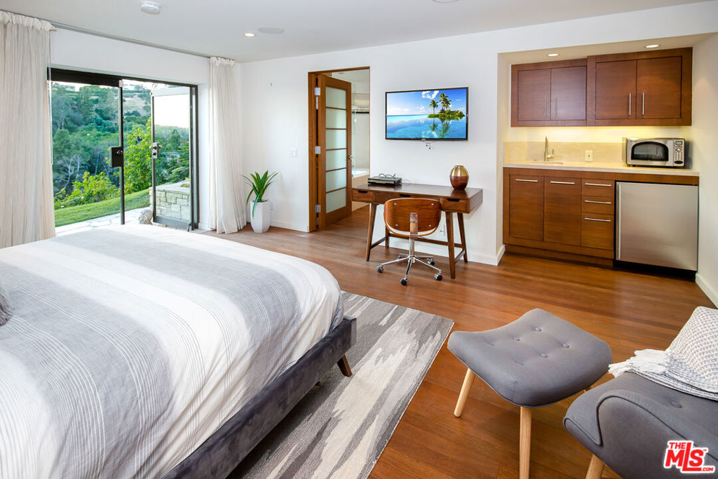 Thumbnail 31