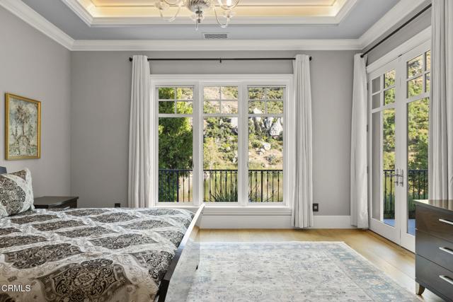 2112 Trentham Road,  CA: https://media.crmls.org/mediaz/db880c24-a059-4695-a39a-c327e0f8b1aa.jpg