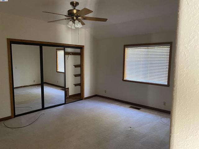 11 Foothill Lane, Pleasanton CA: https://media.crmls.org/mediaz/db884e1f-f006-44d9-ba86-394130b70c2c.jpg