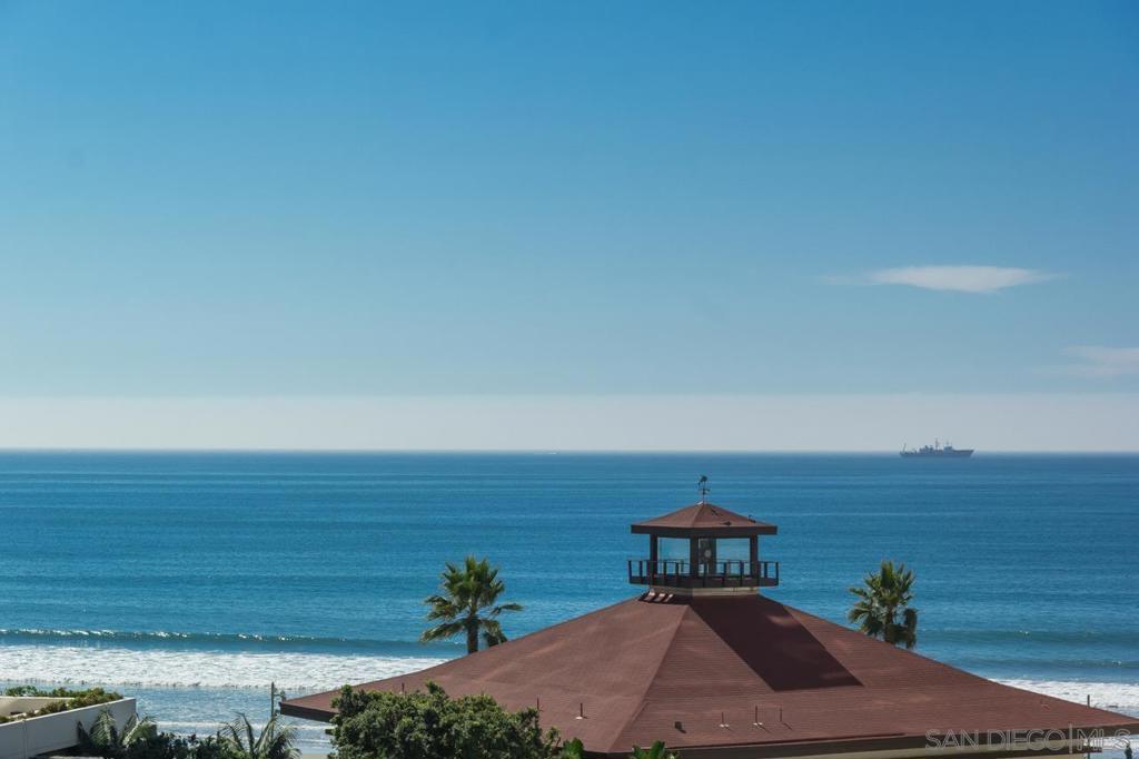 https://media.crmls.org/mediaz/db890c35-4ae1-4954-a72c-5aca47c4a437.jpg?preset=X-Large