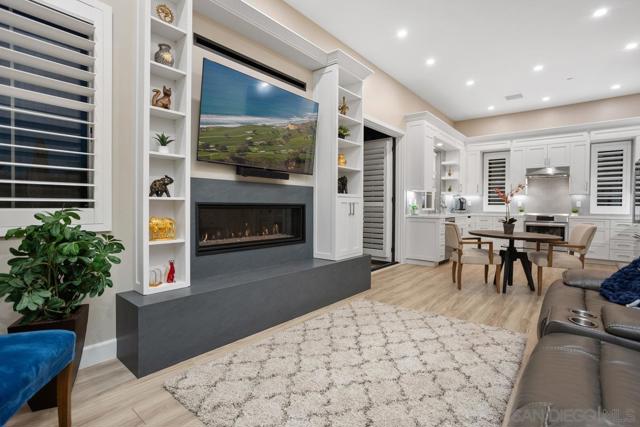 8416 Hidden Cove Way, San Diego CA: https://media.crmls.org/mediaz/db89d2a4-aea8-4864-919e-0b2ffd56b122.jpg
