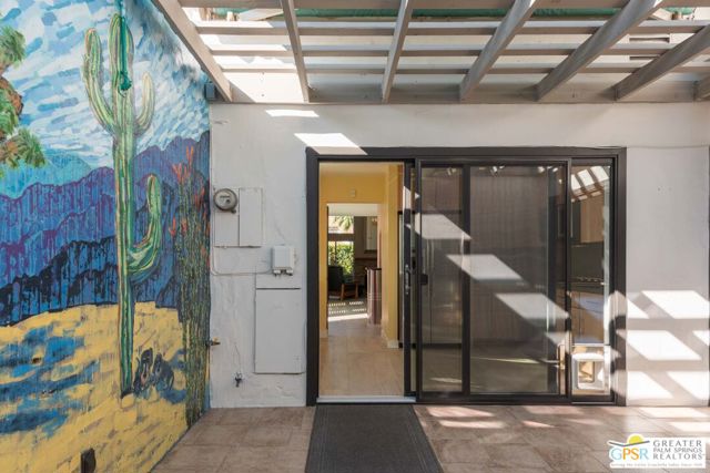 1720 E Camino Parocela, Palm Springs CA: https://media.crmls.org/mediaz/db8a31c4-8ec0-42de-9e8d-0b84350aa1c4.jpg