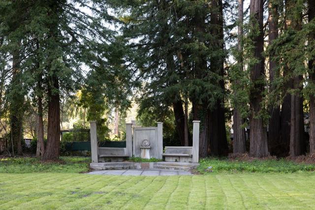 535 Highland Avenue, Santa Cruz CA: https://media.crmls.org/mediaz/db8a98dd-eeb5-4c37-a3d9-c5141ccd4b12.jpg