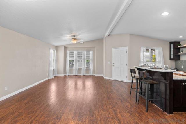 809 Discovery St, San Marcos CA: https://media.crmls.org/mediaz/db8a9b53-2c36-4686-b8e8-f3f29f6b420e.jpg