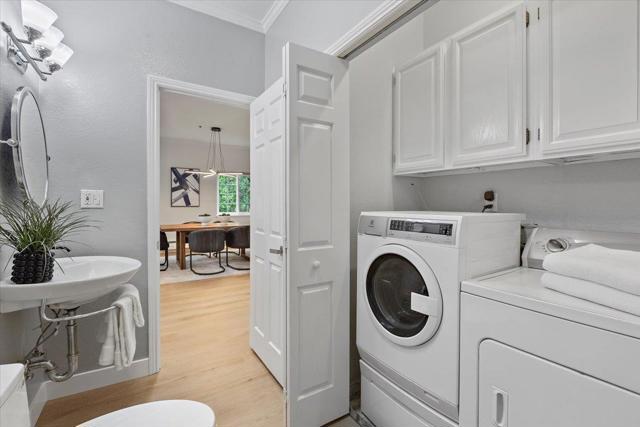 1233 Bellevue Avenue, Burlingame CA: https://media.crmls.org/mediaz/db8b638d-98d0-4615-a062-53eecce621e8.jpg