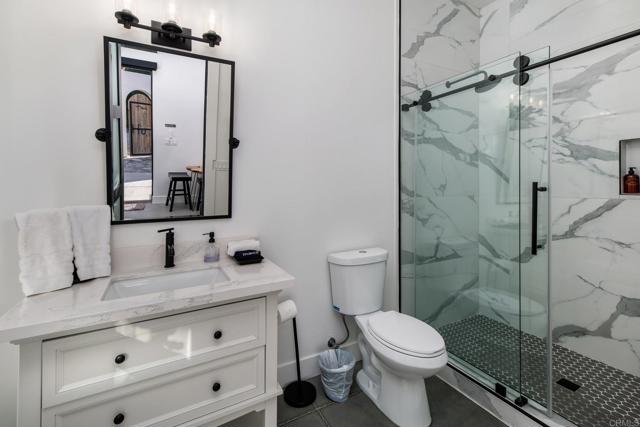 35715 Calle Nopal, Temecula CA: https://media.crmls.org/mediaz/db8be9d6-20a5-4570-a1dc-31148fe7be49.jpg