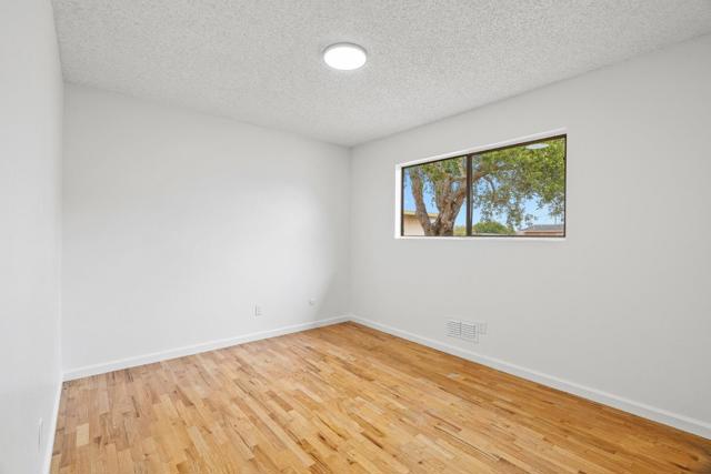 274 Cosky Drive, Marina CA: https://media.crmls.org/mediaz/db8c66e4-94c6-4142-be86-16710ba7b5f6.jpg