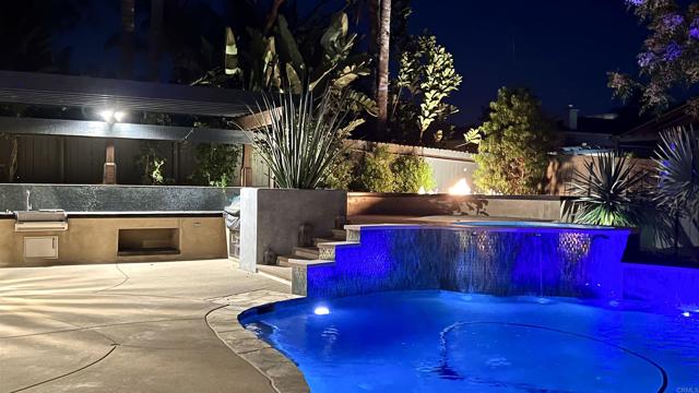 2398 Prince Way, Vista CA: https://media.crmls.org/mediaz/db8cc488-76bd-4e02-86c2-867b8589f8f6.jpg