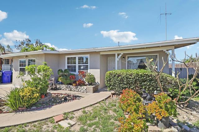 Detail Gallery Image 3 of 28 For 3836 Brems St. St, San Diego,  CA 92115 - 2 Beds | 1 Baths