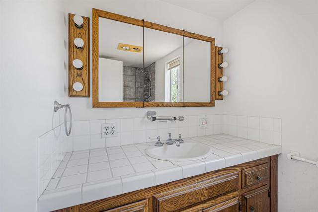 Home for Sale in Valley Center