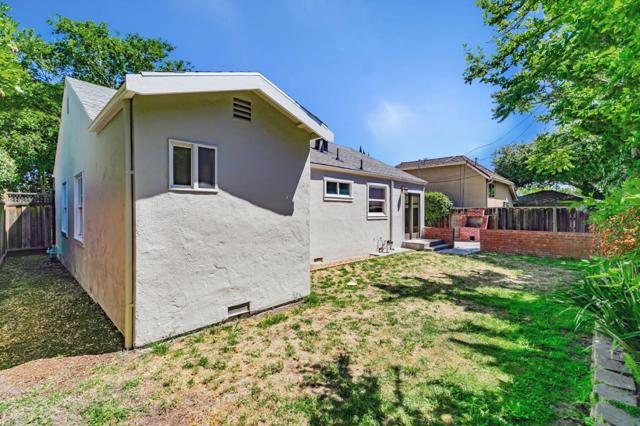 2276 Newhall Street, San Jose CA: https://media.crmls.org/mediaz/db8eecf4-429a-467a-ba32-1d7732a3bdda.jpg