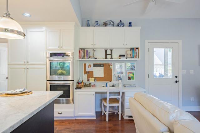25547 Meadowview Circle,  CA: https://media.crmls.org/mediaz/db8f52ff-2607-4e77-947f-558b4ea7e6f8.jpg