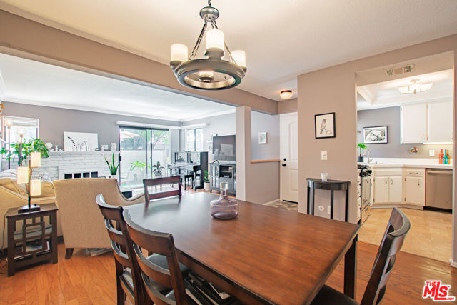 8330 Penfield Avenue, 10 photo 7