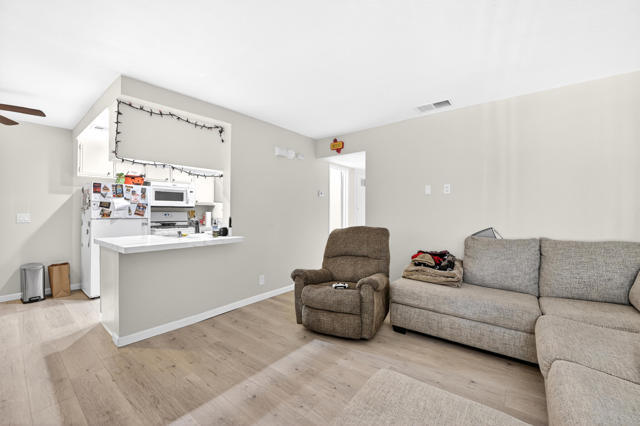 Image 16 of 22 For 48364 Stewart Drive K3