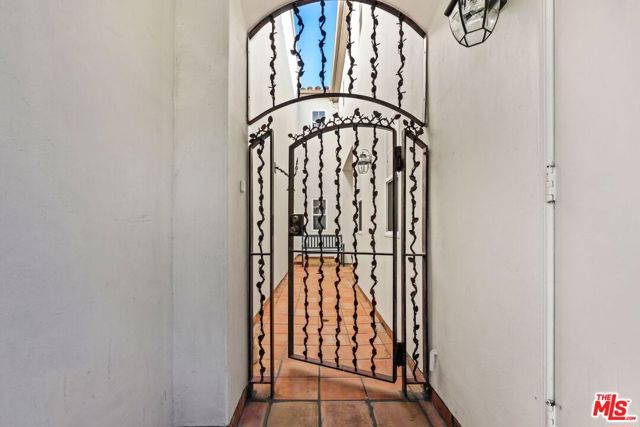 6436 Lunita Road, Malibu CA: https://media.crmls.org/mediaz/db91fa7a-bf9a-401a-907d-369d3cd31002.jpg