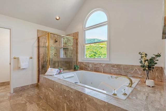 28837 Underwood Road,  CA: https://media.crmls.org/mediaz/db9234f9-50f9-4da6-99f2-da628bba9e26.jpg