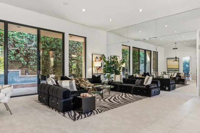 50120 Indian Camp Road, La Quinta CA: https://media.crmls.org/mediaz/db947ad7-e9b7-4a1f-9f88-61a1dd96875e.jpg