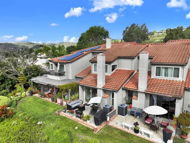 Detail Gallery Image 26 of 33 For 1337 Gary Ln, Escondido,  CA 92026 - 2 Beds | 2/1 Baths