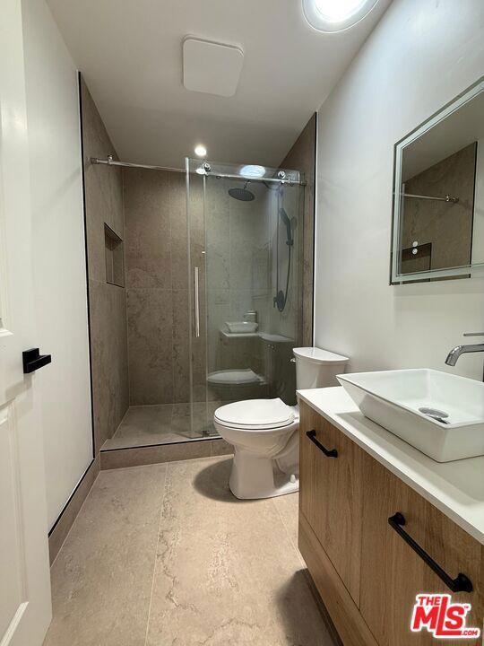 5759 1/2 Lemp Avenue, North Hollywood CA: https://media.crmls.org/mediaz/db964545-2bc6-4300-ac30-f5667bf23d90.jpg