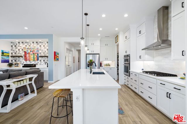 21 Chardonnay, Rancho Mirage CA: https://media.crmls.org/mediaz/db9649fc-4cfc-4a7a-a197-8bebdfb86eb4.jpg