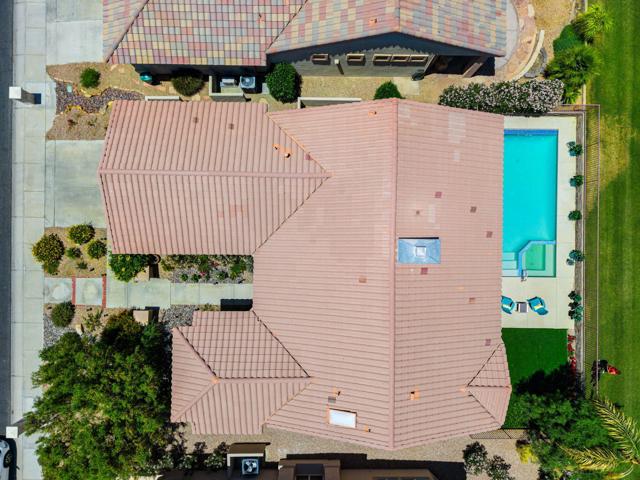 78300 Willowrich Drive, Palm Desert CA: https://media.crmls.org/mediaz/db96dc54-be7e-4117-bd82-8929112dbe77.jpg