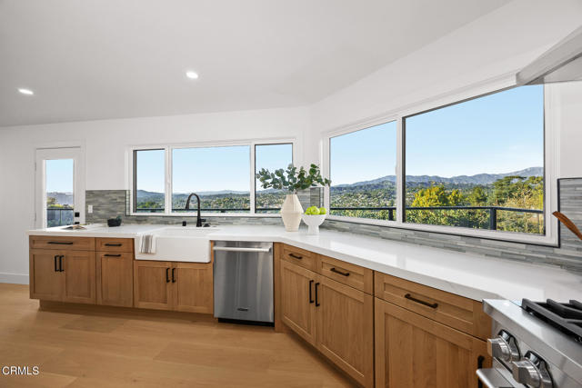 Detail Gallery Image 20 of 74 For 1231 Blair Ave, South Pasadena,  CA 91030 - 5 Beds | 2/2 Baths