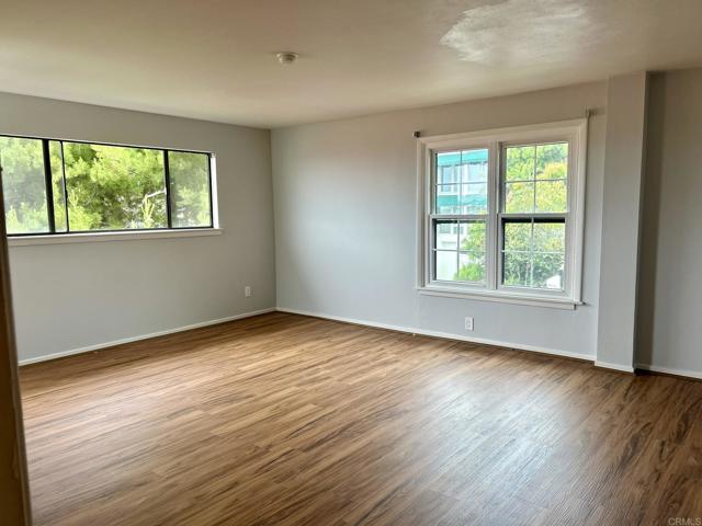 25072 Alicia Drive, Dana Point CA: https://media.crmls.org/mediaz/db97f516-40cf-4e5a-afa7-47a116289fde.jpg