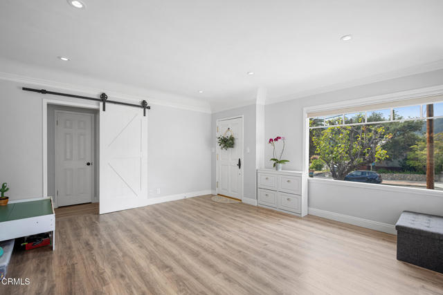 Image 7 of 46 For 4312 Briggs Avenue