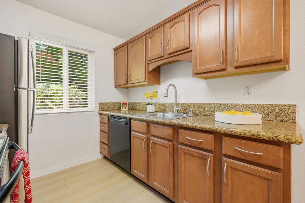 4465 Home Ave East - photo 8