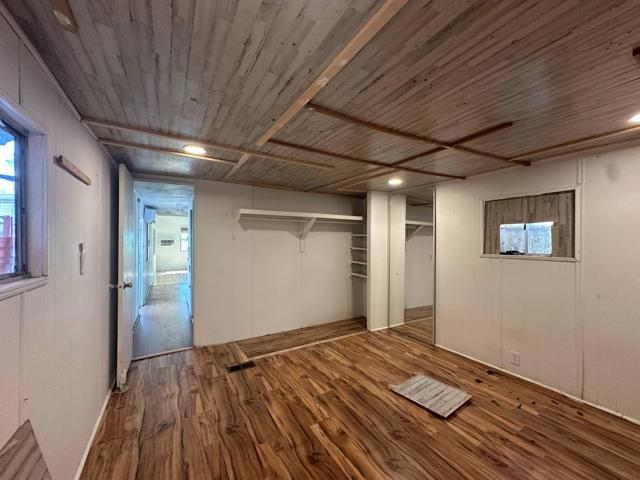15 Lazy B Drive, Palm Desert CA: https://media.crmls.org/mediaz/db9b3190-0648-451a-95d0-0ff1f0495db4.jpg
