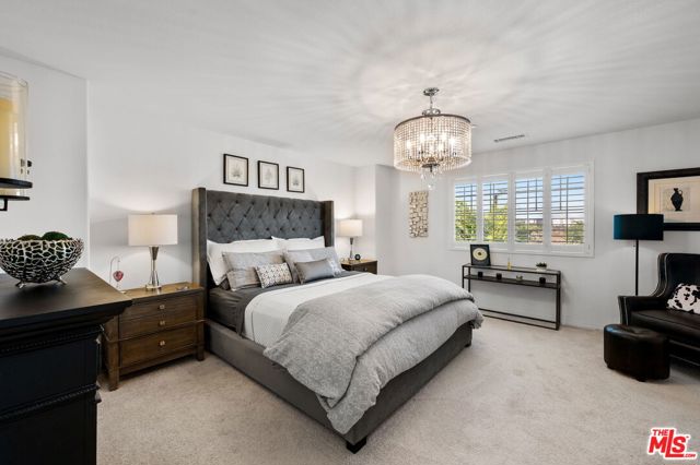 36731 Cordoba Trail, Beaumont CA: https://media.crmls.org/mediaz/db9b3b13-a5ce-4d63-a299-f746209f2755.jpg