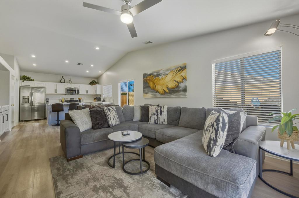 MLS #219139369DA image #2