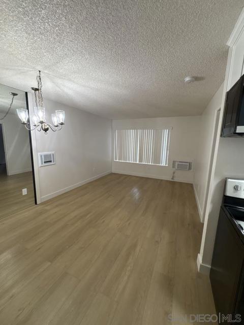 6650 AMHERST ST, San Diego CA: https://media.crmls.org/mediaz/db9d2cca-2ecb-4ceb-a81f-52e991c81a50.jpg
