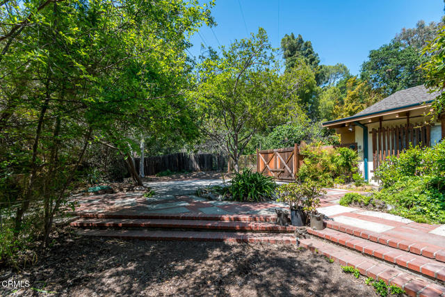 Detail Gallery Image 52 of 71 For 1364 Journey's End Dr, La Canada Flintridge,  CA 91011 - 3 Beds | 2 Baths