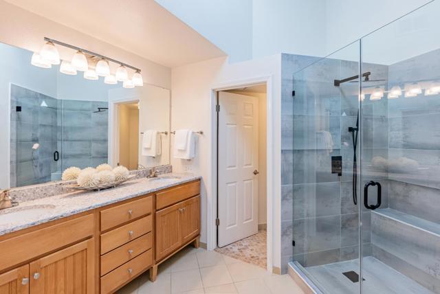 425 Mountain Laurel Court, Mountain View CA: https://media.crmls.org/mediaz/db9eafdb-4473-4be5-b9ec-b38e4dff8612.jpg