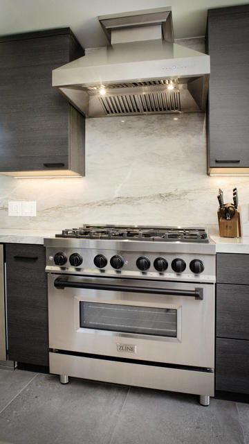 75414 Palm Shadow Drive, Indian Wells CA: https://media.crmls.org/mediaz/dba04edc-9f80-471d-8fc0-0eca164fda76.jpg