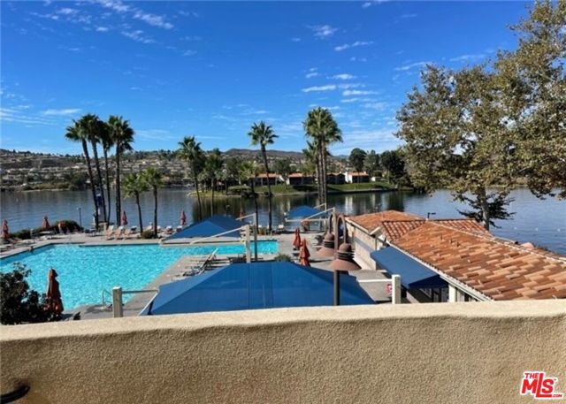22380 PIN TAIL Drive, Canyon Lake CA: https://media.crmls.org/mediaz/dba11918-0cde-47aa-8c9e-15b4d755e652.jpg